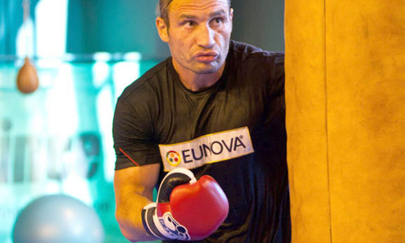 Vitali Klitschko şi-a anunţat retragerea!